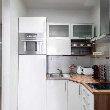 10 Min City Centre 5 People Apartment, Free Coffee ปราก ภายนอก รูปภาพ